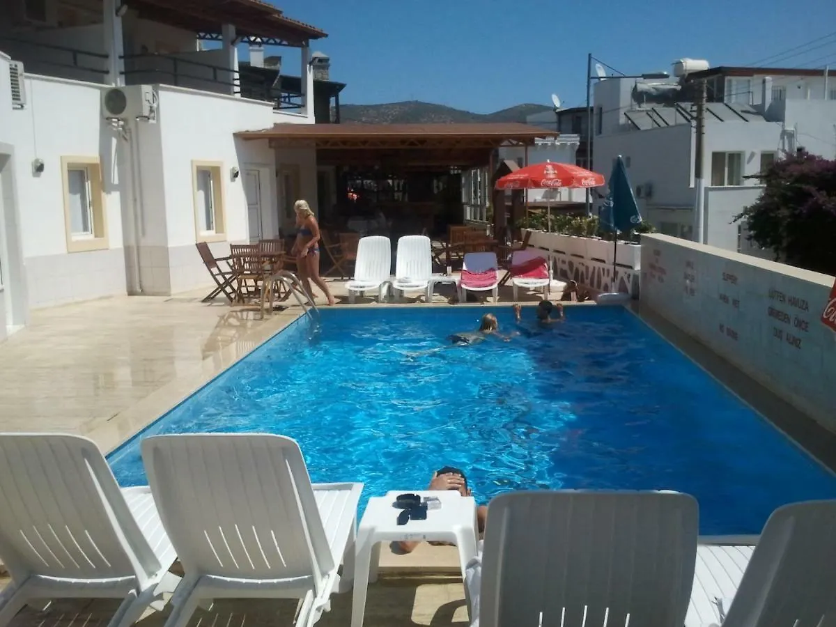 Cam Hotel Gümbet