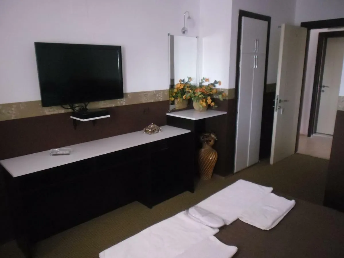 Cam Hotel Gümbet